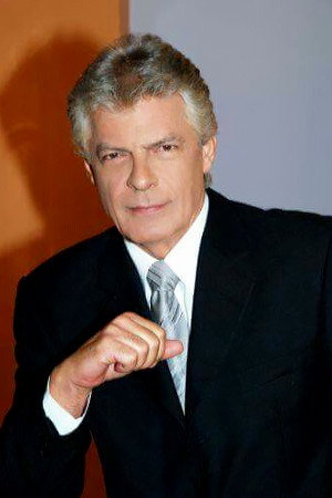 Photo of Nikos Dadinopoulos from the Latest Netflix gallery