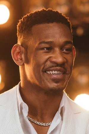 Photo of Daniel Jacobs from the Latest Netflix gallery
