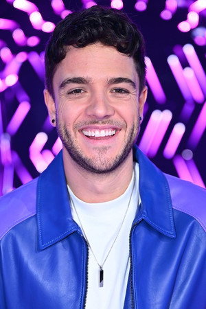Photo of Luca Hänni from the Latest Netflix gallery