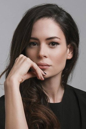 Photo of Yıldız Çağrı Atiksoy from the Latest Netflix gallery