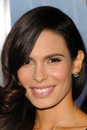 Nadine Velazquez photo
