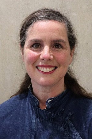 Photo of Elizabeth Hobbs from the Latest Netflix gallery