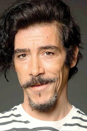 Óscar Jaenada photo