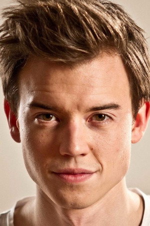 Photo of Philipp Hansa from the Latest Netflix gallery