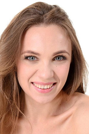 Photo of Veronica Clark from the Latest Netflix gallery