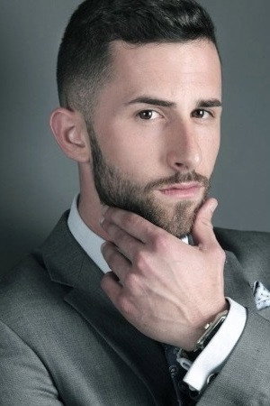 Photo of Sunny Colucci from the Latest Netflix gallery