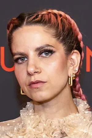 Photo of Caitlin Cronenberg from the Latest Netflix gallery