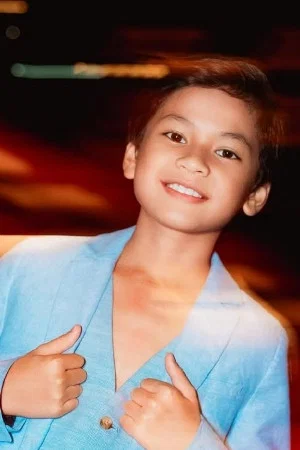 Photo of Jordan Omar from the Latest Netflix gallery