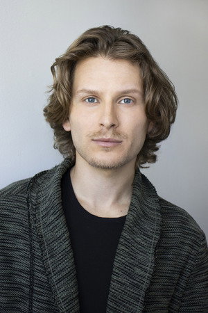 Photo of Paul Zinno from the Latest Netflix gallery