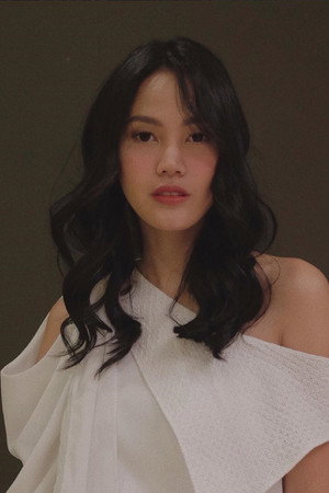 Photo of Della Dartyan from the Latest Netflix gallery