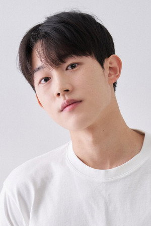 Photo of Choi Rak Yeong from the Latest Netflix gallery