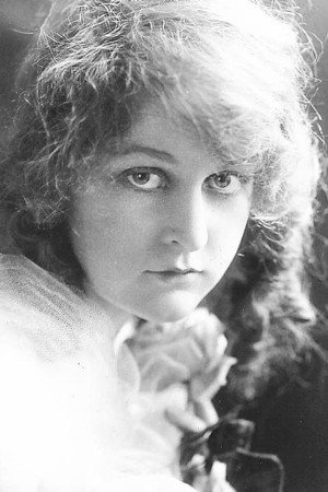 Photo of Mary Anderson from the Latest Netflix gallery