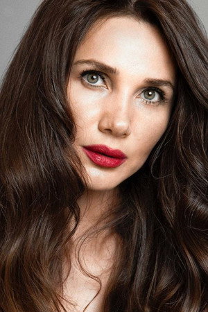 Photo of Yasemin Hadivent from the Latest Netflix gallery