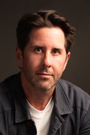 Photo of Simon Beesley from the Latest Netflix gallery