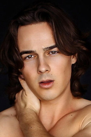 Photo of Justin Owen from the Latest Netflix gallery