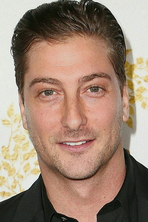 Daniel Lissing photo