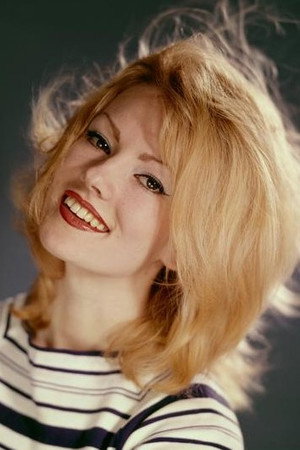 Photo of Anny Nelsen from the Latest Netflix gallery