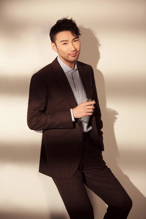 Photo of Song Yu from the Latest Netflix gallery