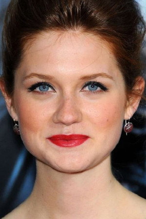 Bonnie Wright photo