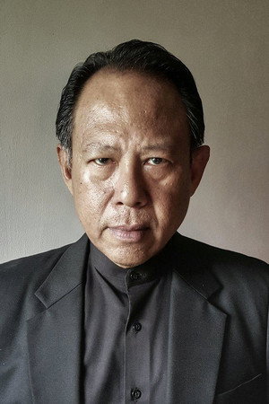 Vithaya Pansringarm photo