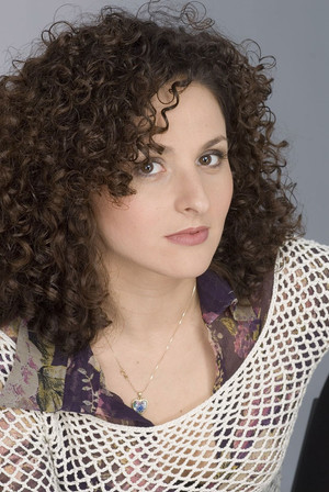 Adriana Titieni photo