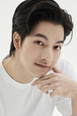 Gap Kittichat Techahuasing photo