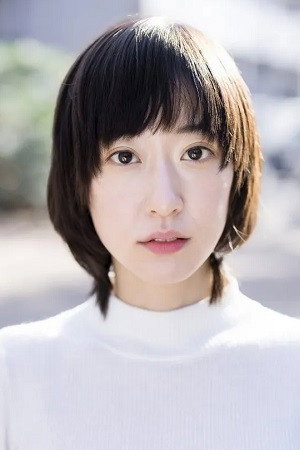 Momoka Ayukawa photo