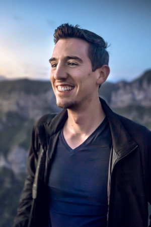 Photo of Sebastian Klinger from the Latest Netflix gallery