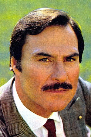 Leonardo Villar photo