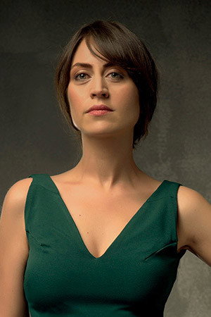 Photo of Selen Öztürk from the Latest Netflix gallery