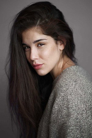 Photo of Grace Ambrose from the Latest Netflix gallery