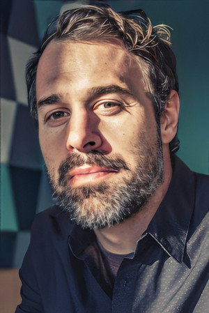 Photo of Jon Walker from the Latest Netflix gallery