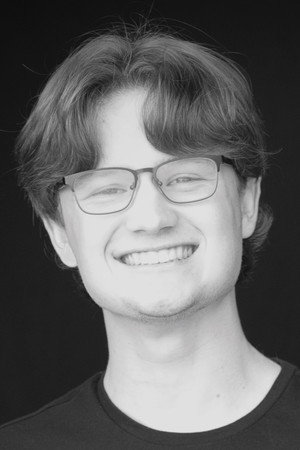 Photo of Ethan Doyle from the Latest Netflix gallery