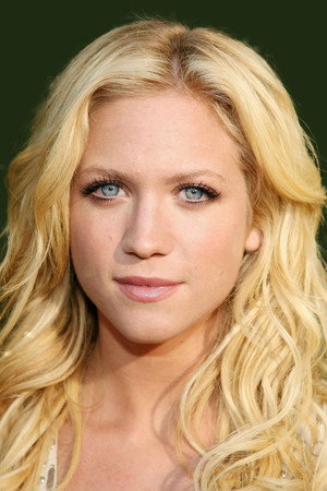 Brittany Snow photo