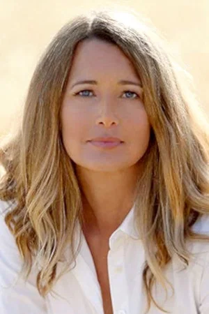 Photo of Suzanne Lanza from the Latest Netflix gallery