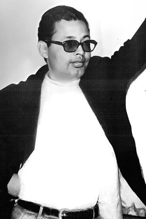 Photo of Ali Marok from the Latest Netflix gallery