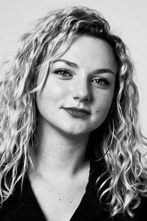 Photo of Ania Magliano from the Latest Netflix gallery