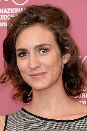 Photo of Livia Rossi from the Latest Netflix gallery