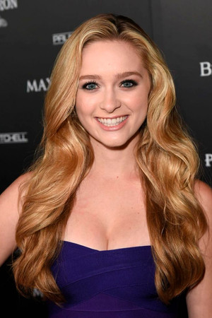 Greer Grammer photo
