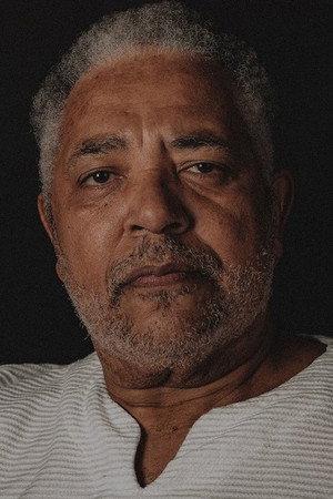 Carlos Francisco photo