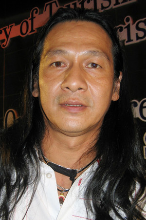 Pongpat Wachirabunjong photo