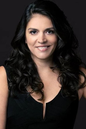 Cecily Strong photo