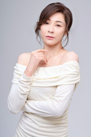 Photo of Sharon Luk Sze-Wan from the Latest Netflix gallery