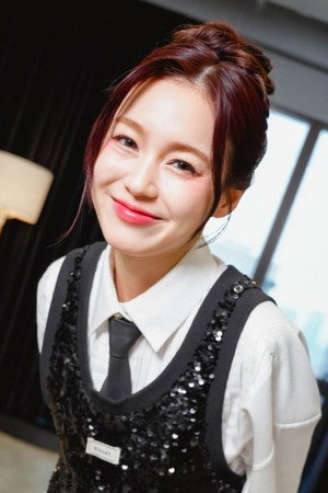 Pattranite Limpatiyakorn photo