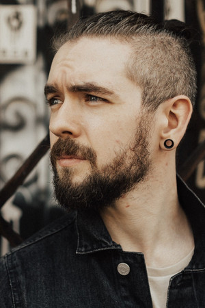 Photo of Seán McLoughlin from the Latest Netflix gallery