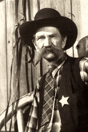 Photo of Hank Bell from the Latest Netflix gallery