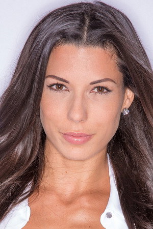 Photo of Alexa Tomas from the Latest Netflix gallery