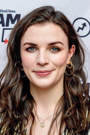 Aisling Bea photo