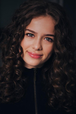 Photo of Aryana Engineer from the Latest Netflix gallery