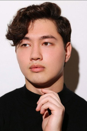 Photo of Eddy Maday from the Latest Netflix gallery